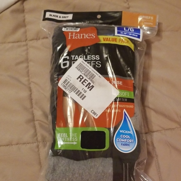 Hanes Other - Large Hanes Mens Briefs 6PK NIP Hanes Other - Large Hanes Mens Briefs 6PK NIP